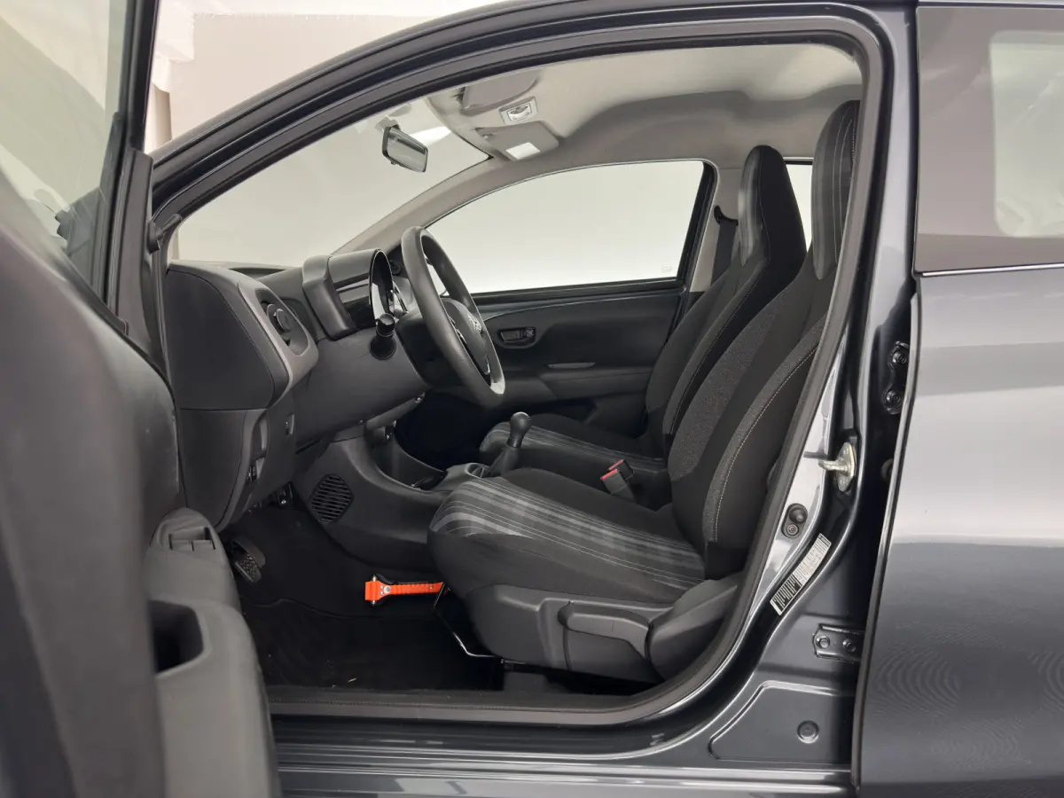 1.0 e-VTi Active *AIRCO | COMFORTSEATS | RADIO*
