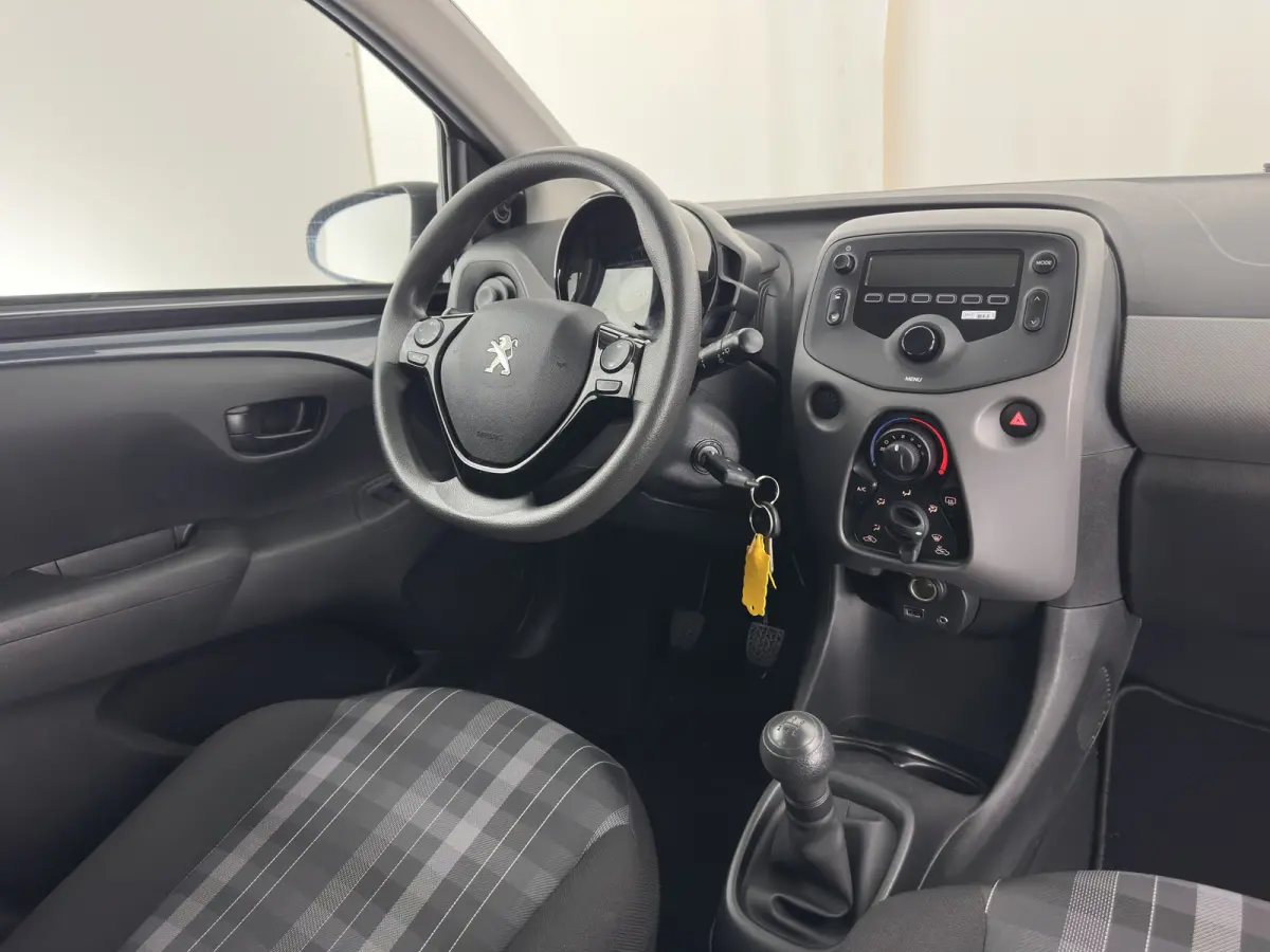 1.0 e-VTi Active *AIRCO | COMFORTSEATS | RADIO*