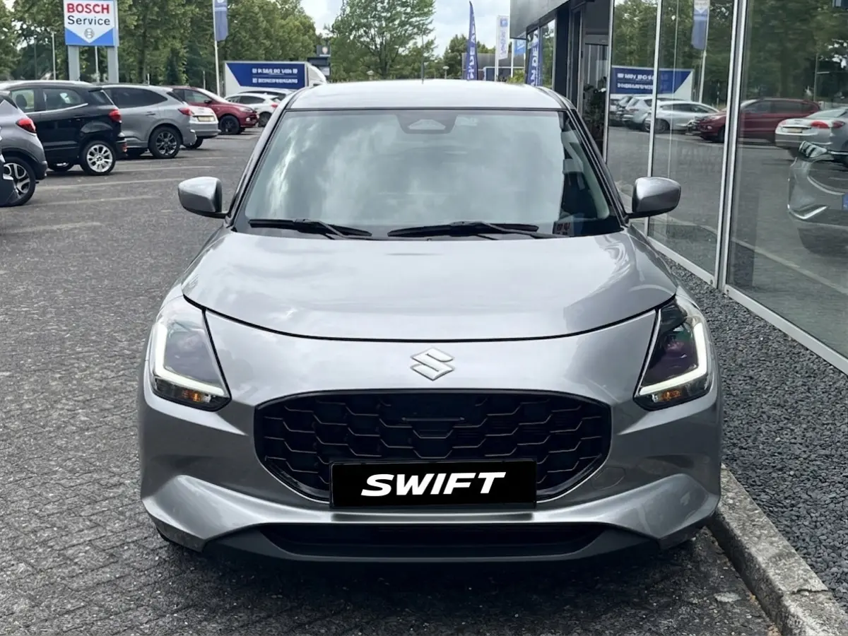 1.2 Smart Hybrid Select CVT Automaat | Meerdere kleuren beschikbaar | €2.200,- voordeel | Adapt. Cruise | Camera | Stoelverwarming | 16'' | Dodehoek | Carplay/Android Auto | Smart Entry |