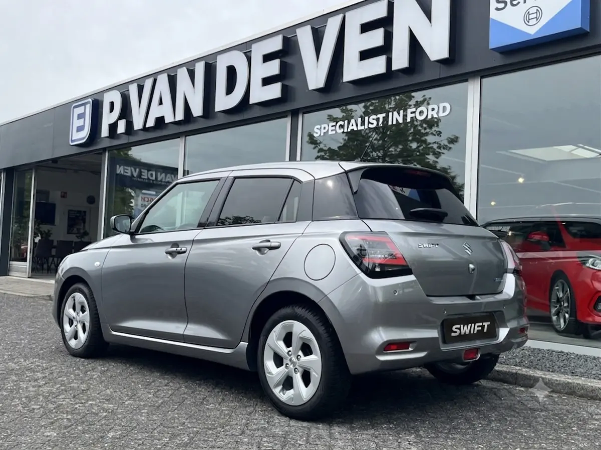 1.2 Smart Hybrid Select | Meerdere kleuren beschikbaar | €2.200,- voordeel | Adapt. Cruise | Camera | Stoelverwarming | 16'' | Dodehoek | Carplay/Android Auto | Smart Entry |
