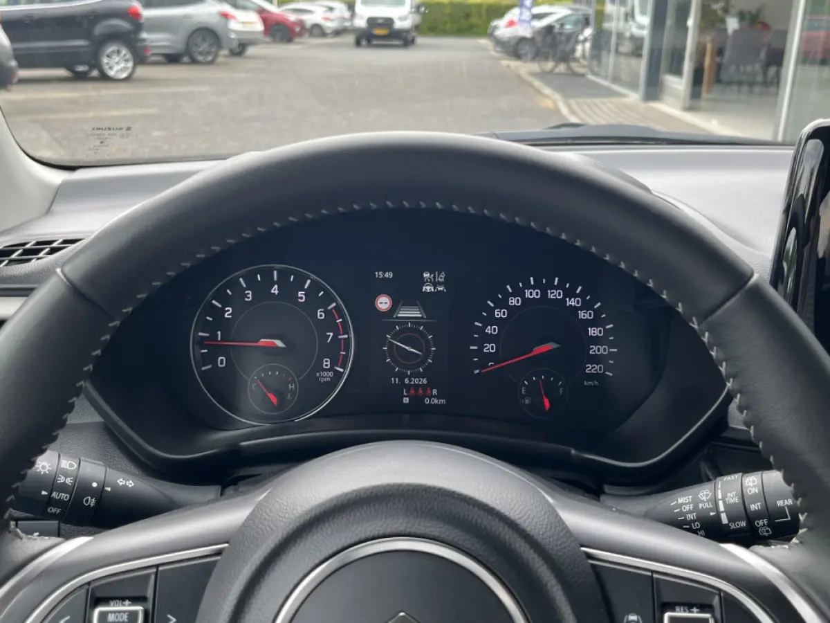 1.2 Smart Hybrid Select CVT Automaat | Meerdere kleuren beschikbaar | €2.200,- voordeel | Adapt. Cruise | Camera | Stoelverwarming | 16'' | Dodehoek | Carplay/Android Auto | Smart Entry |
