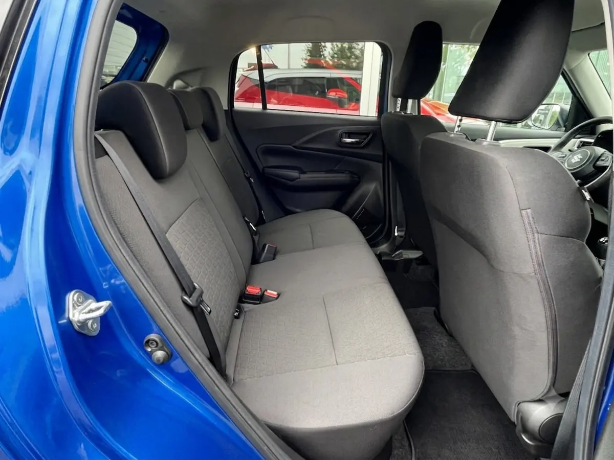 1.2 Smart Hybrid Select CVT Automaat | Meerdere kleuren beschikbaar | €2.200,- voordeel | Adapt. Cruise | Camera | Stoelverwarming | 16'' | Dodehoek | Carplay/Android Auto | Smart Entry |