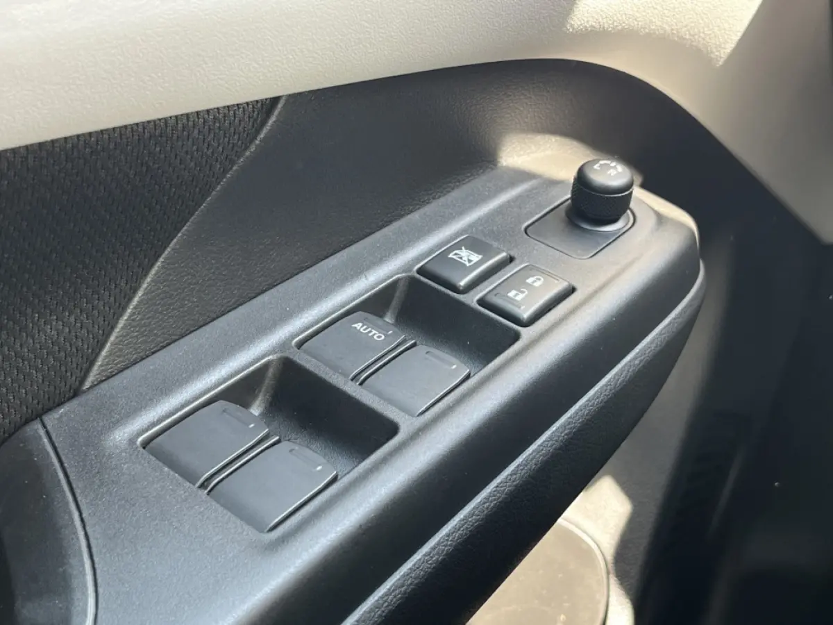 1.2 Smart Hybrid Select CVT Automaat | Meerdere kleuren beschikbaar | €2.200,- voordeel | Adapt. Cruise | Camera | Stoelverwarming | 16'' | Dodehoek | Carplay/Android Auto | Smart Entry |