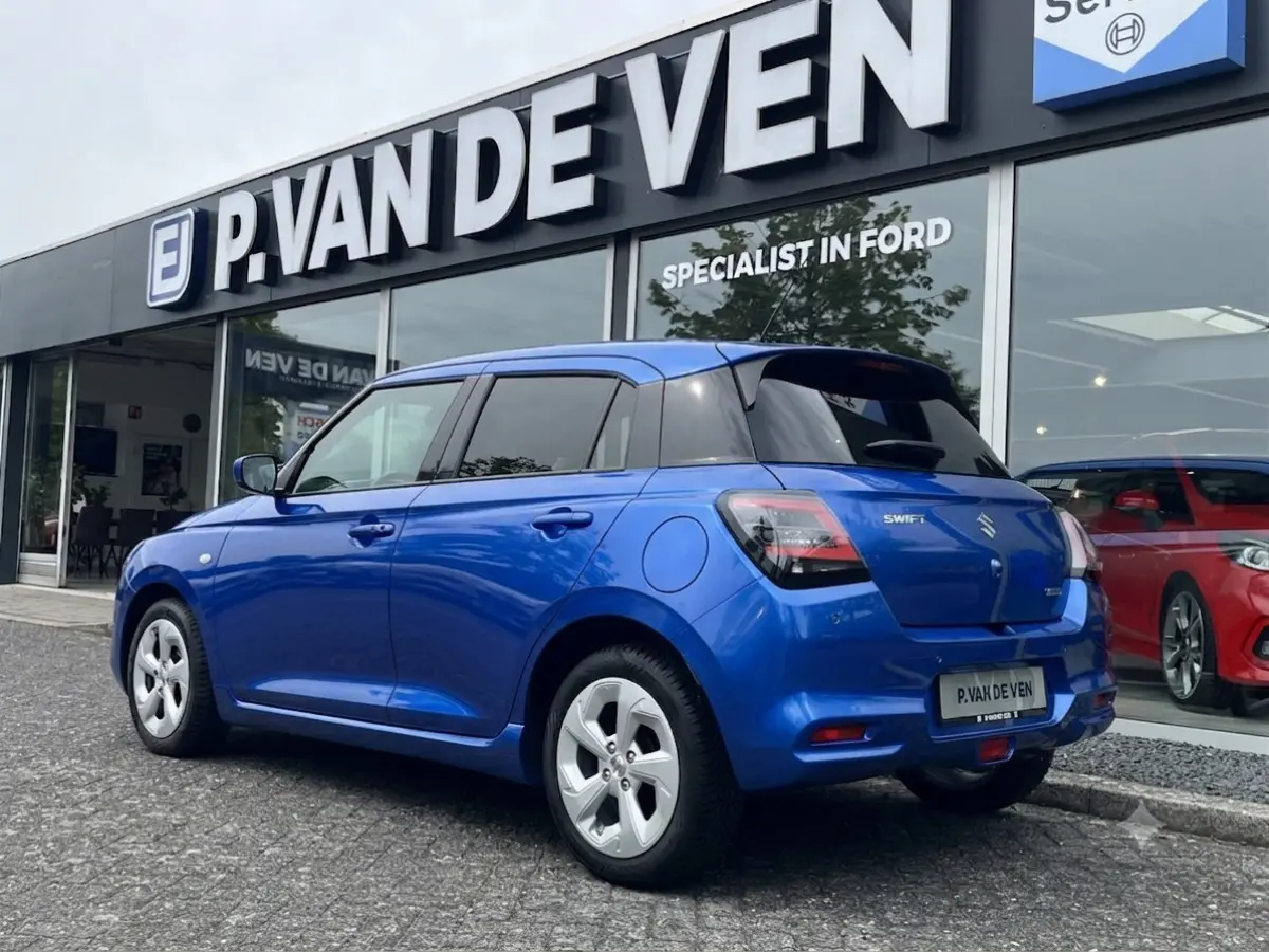 1.2 Smart Hybrid Select | Meerdere kleuren beschikbaar | €2.200,- voordeel | Adapt. Cruise | Camera | Stoelverwarming | 16'' | Dodehoek | Carplay/Android Auto | Smart Entry |