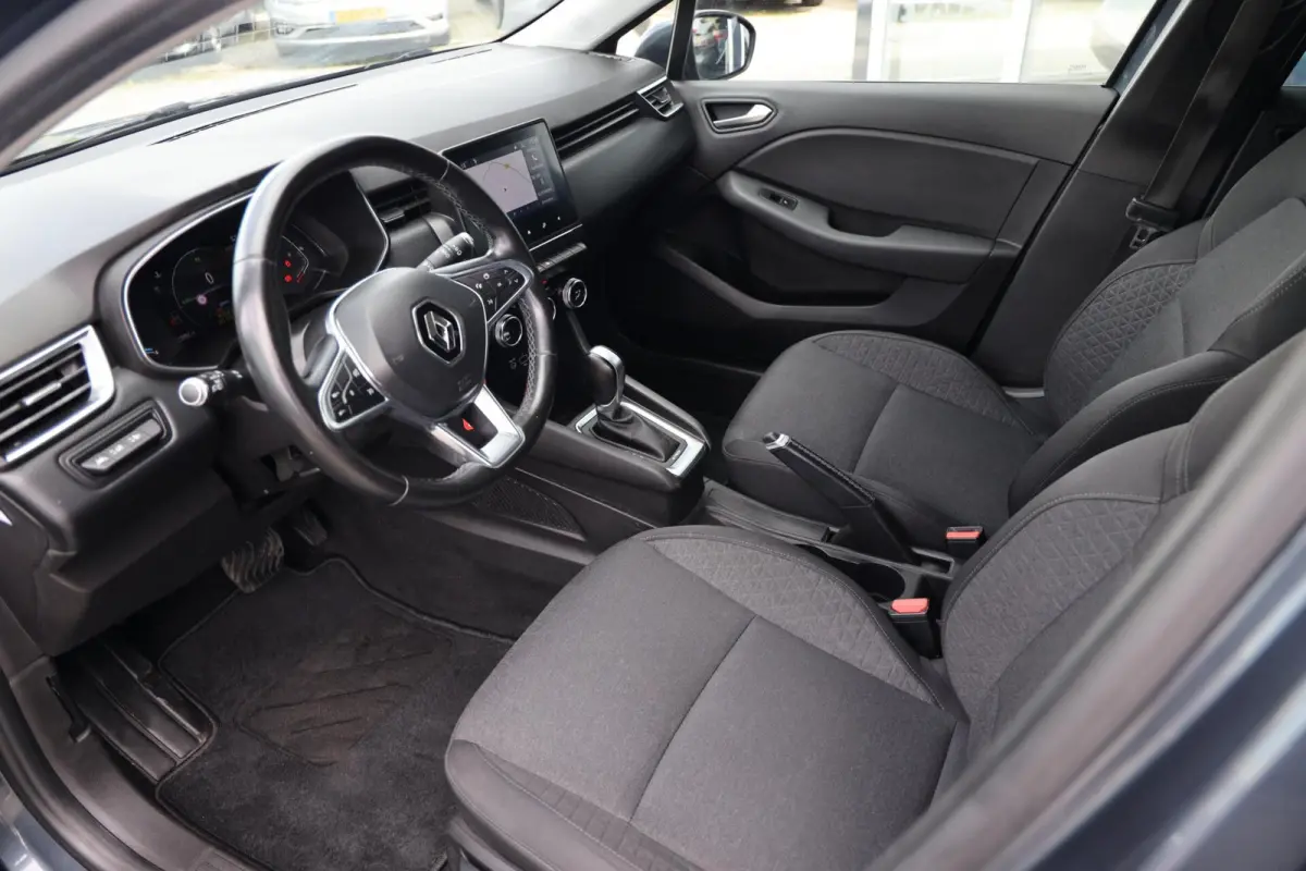 1.6 E-Tech Hybrid 140 Business Zen|Camera|Automaat|Dealer OH|