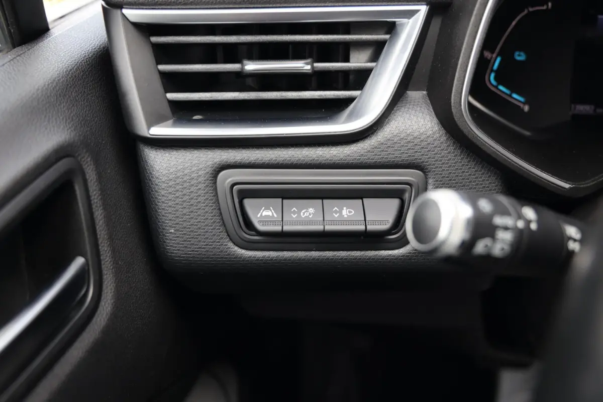 1.6 E-Tech Hybrid 140 Business Zen|Camera|Automaat|Dealer OH|