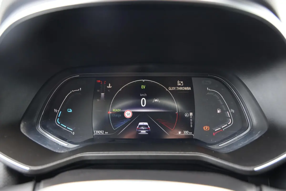 1.6 E-Tech Hybrid 140 Business Zen|Camera|Automaat|Dealer OH|