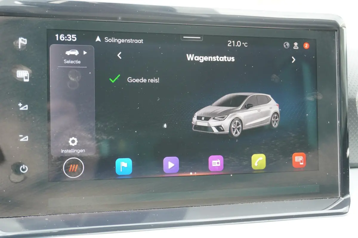 1.0 EcoTSI 95pk Style Business Intense | Digitaal Dash | Stoelverwarming | Full Link | LED | Cruise