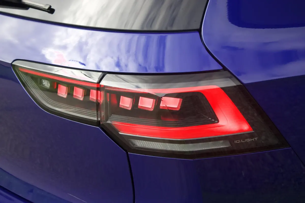 8.5R| Akrapovic - Pano - H/K - HUD - Bodykit