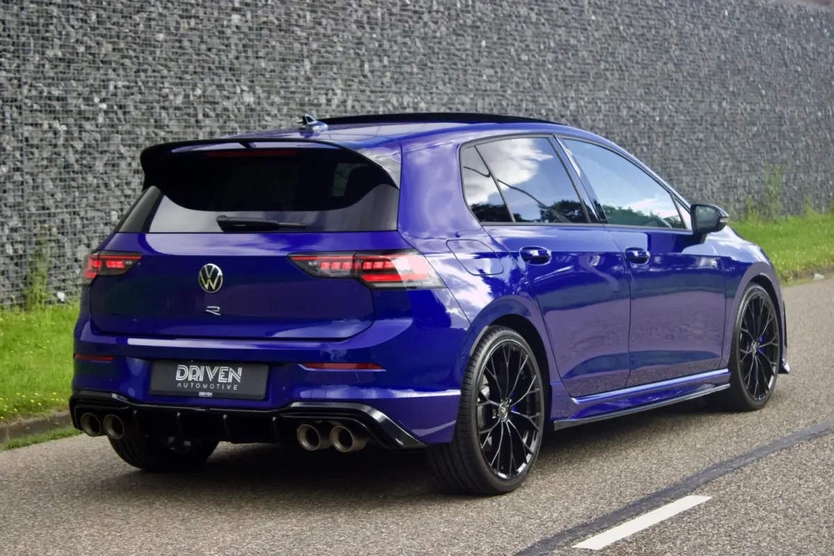 8.5R| Akrapovic - Pano - H/K - HUD - Bodykit