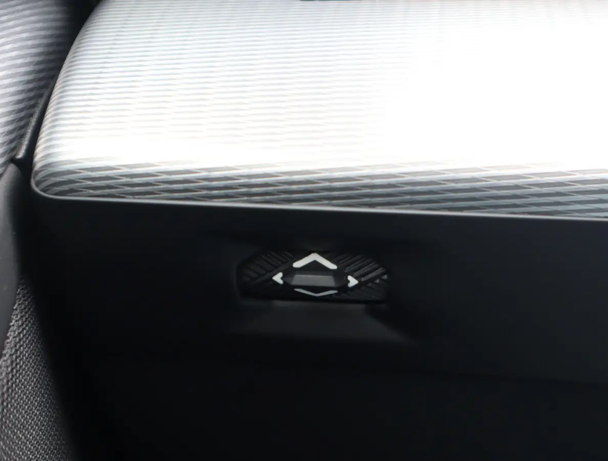 530e xDrive M Sport | Pano | Memory | Lazer | HUD | H+K | Bomvol