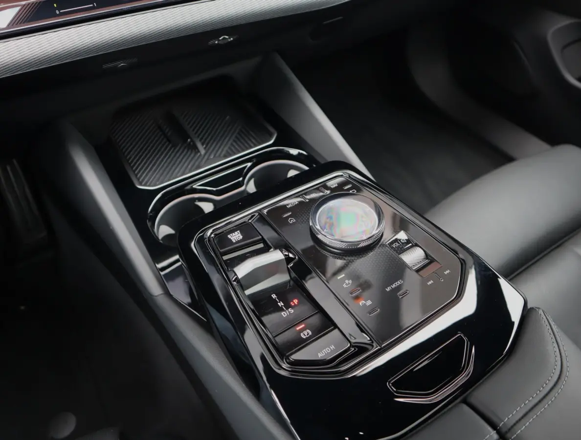 530e xDrive M Sport | Pano | Memory | Lazer | HUD | H+K | Bomvol
