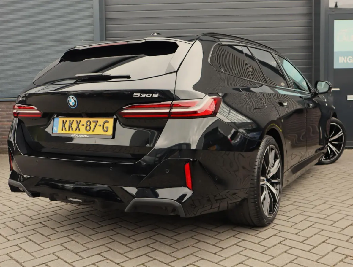 530e xDrive M Sport | Pano | Memory | Lazer | HUD | H+K | Bomvol