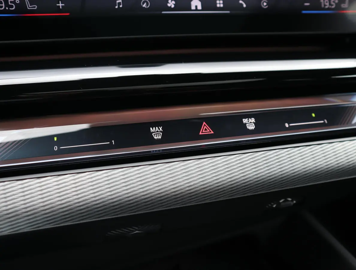 530e xDrive M Sport | Pano | Memory | Lazer | HUD | H+K | Bomvol