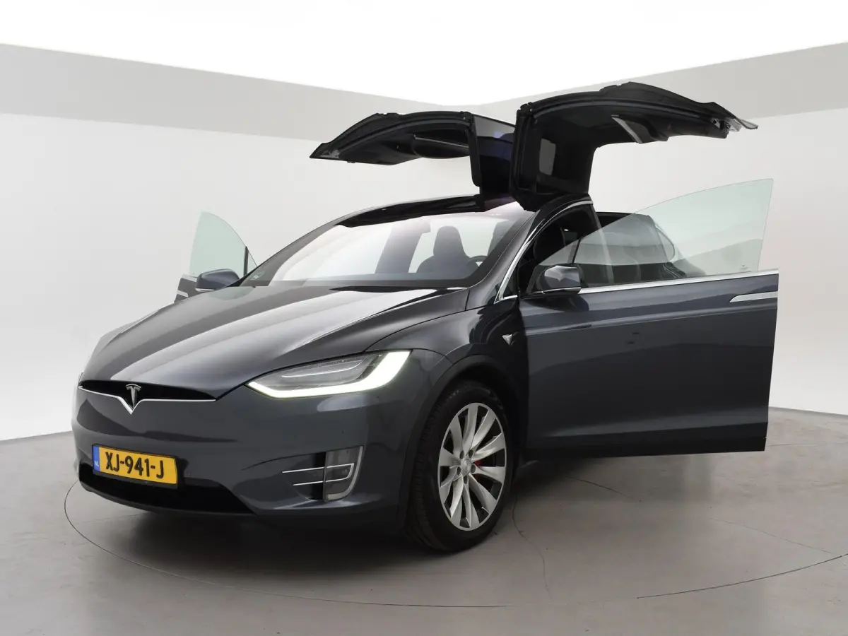 100D 6-PERS PERFORMANCE *RDW NWPRIJS €173.500* 612 PK | LUDICROUS SPEED | TREKHAAK 2250 KG! | CARBON AFWERKING