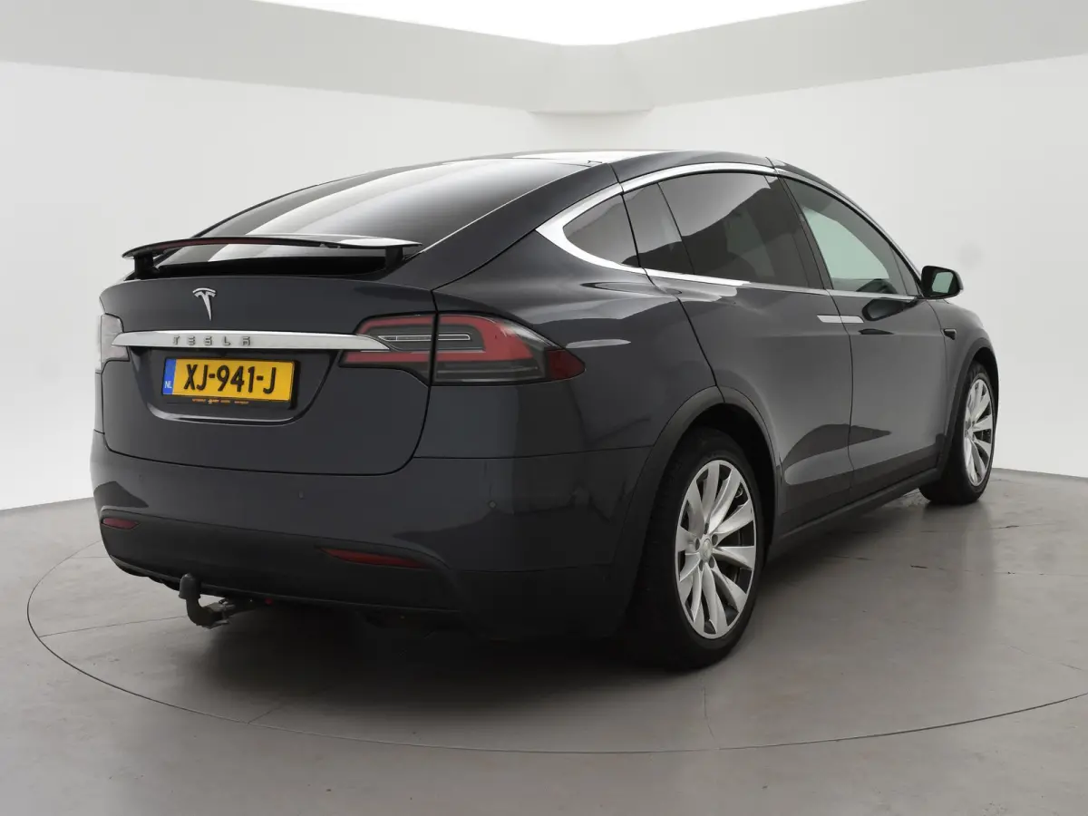 100D 6-PERS PERFORMANCE *RDW NWPRIJS €173.500* 612 PK | LUDICROUS SPEED | TREKHAAK 2250 KG! | CARBON AFWERKING