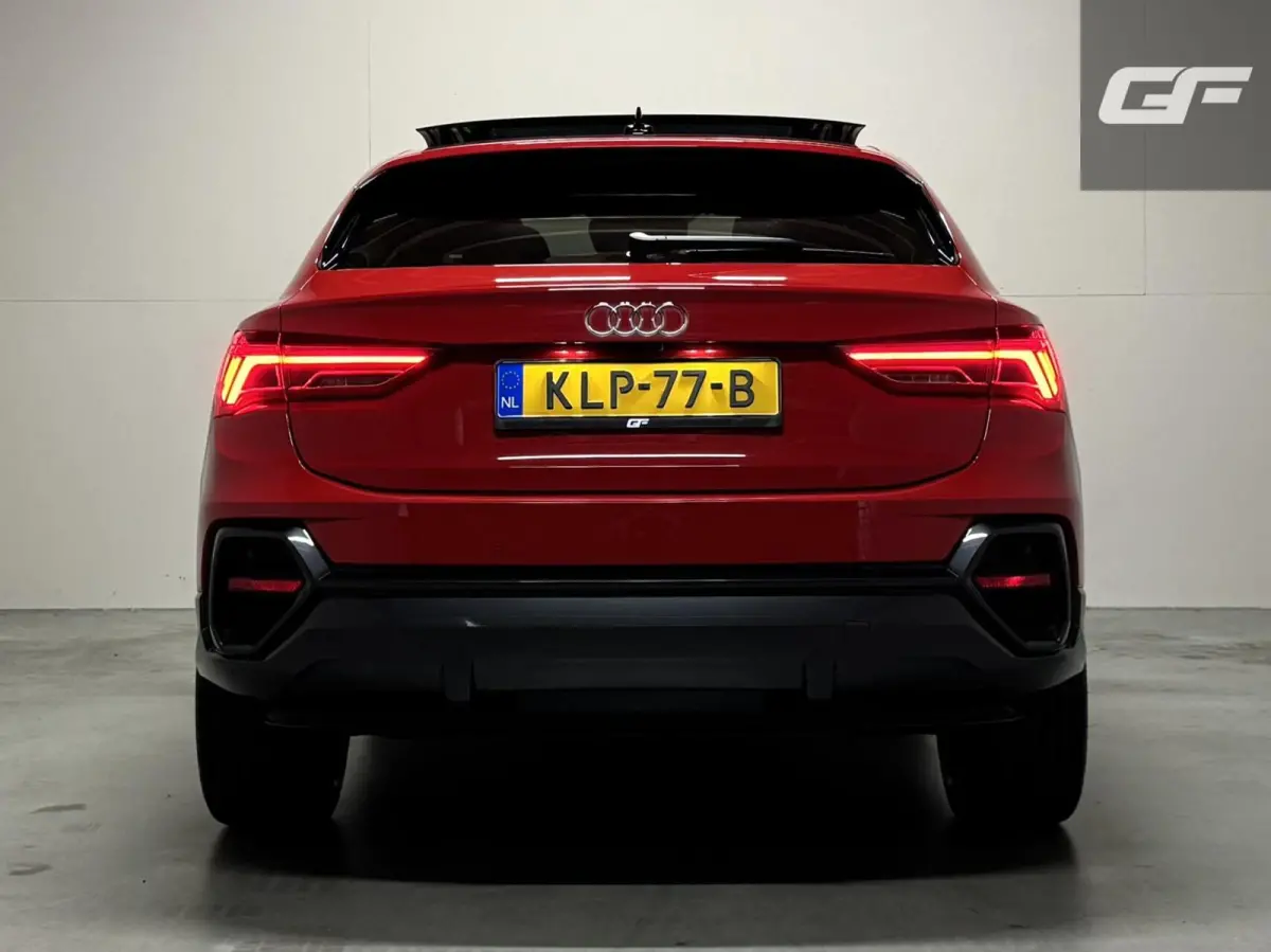 35 TFSI S-Line Black Edition Pano B&O Leer Camera ACC