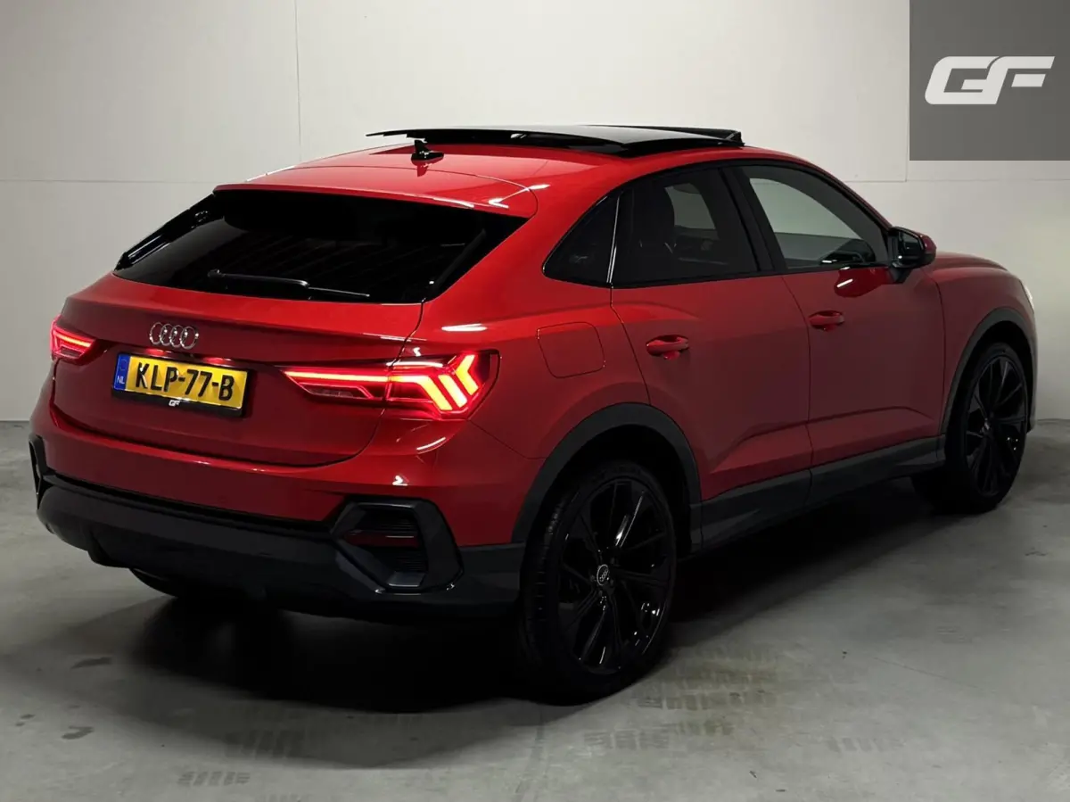 35 TFSI S-Line Black Edition Pano B&O Leer Camera ACC