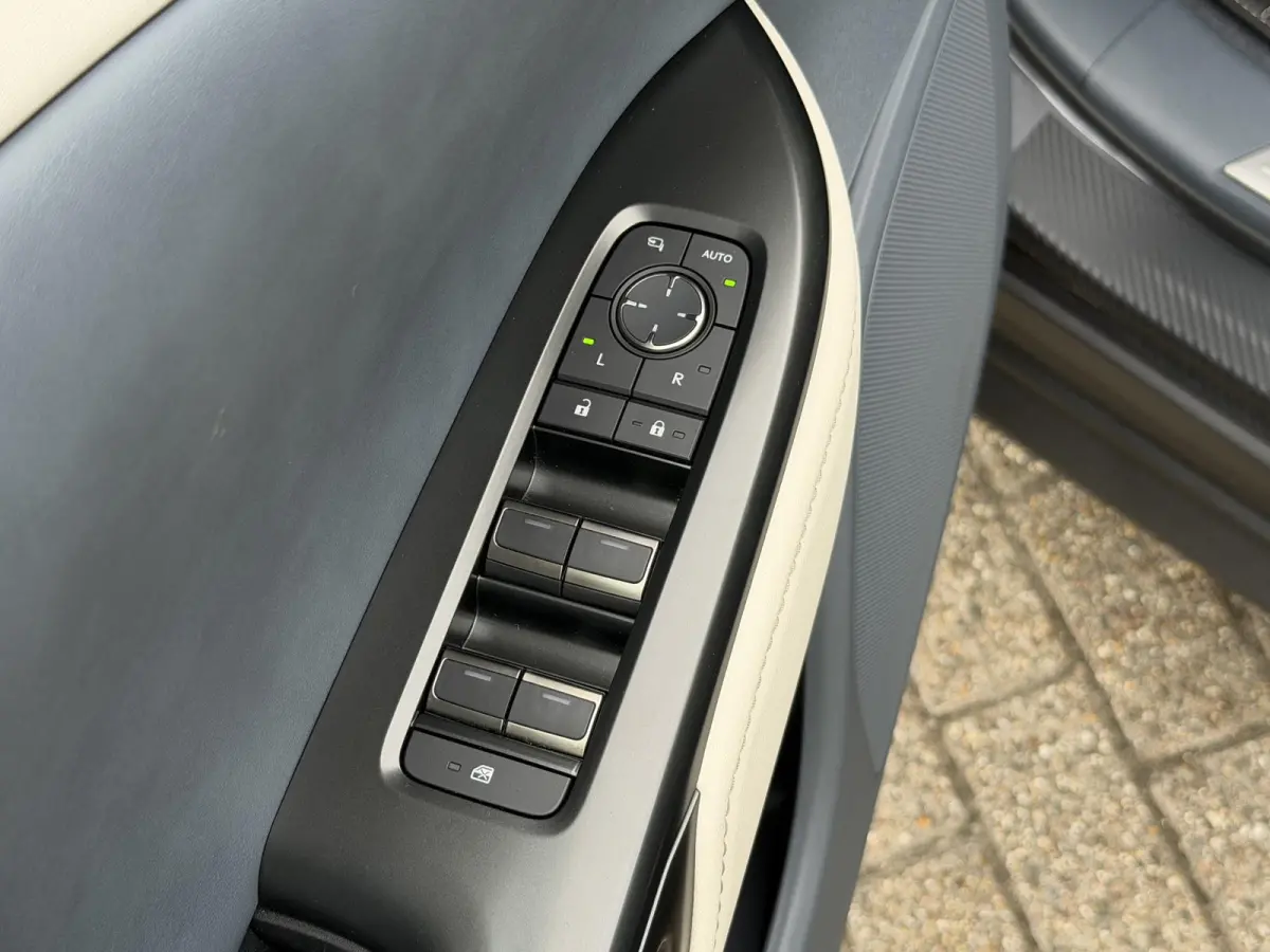 450e Executive Line 71 kWh | NL-auto/1e eign./Pano-dak/Ca. 400 km. actieradius/Leder/Memory/Trekhaak/Adapt.Cruise