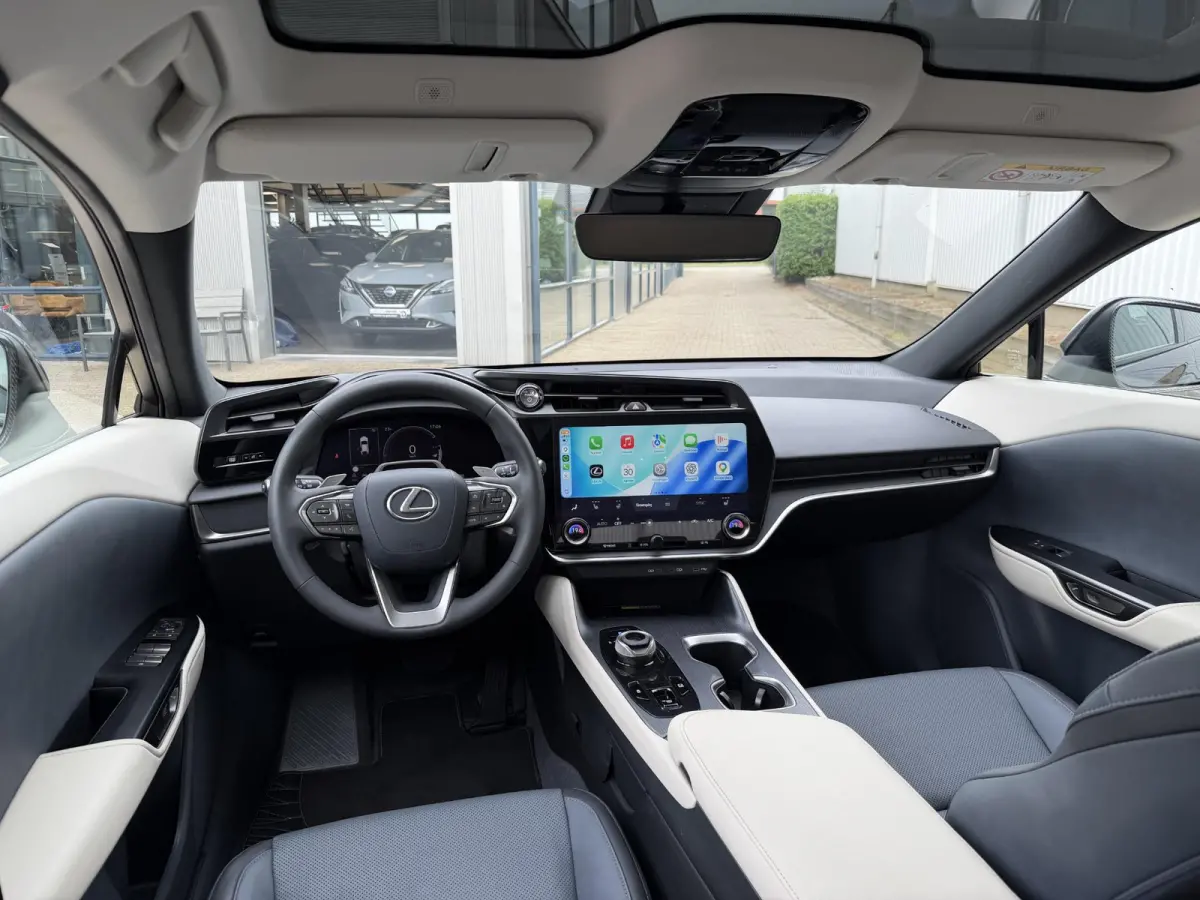 450e Executive Line 71 kWh | NL-auto/1e eign./Pano-dak/Ca. 400 km. actieradius/Leder/Memory/Trekhaak/Adapt.Cruise