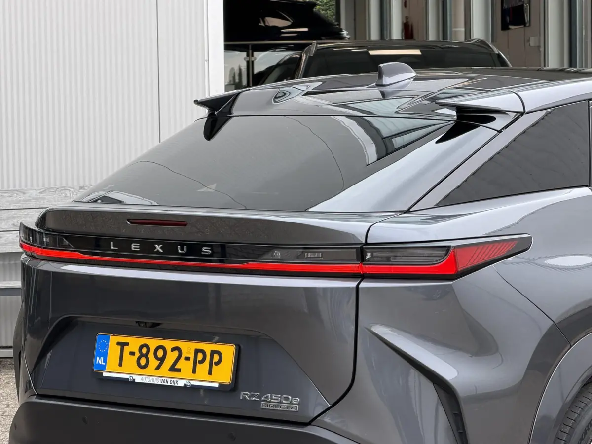 450e Executive Line 71 kWh | NL-auto/1e eign./Pano-dak/Ca. 400 km. actieradius/Leder/Memory/Trekhaak/Adapt.Cruise