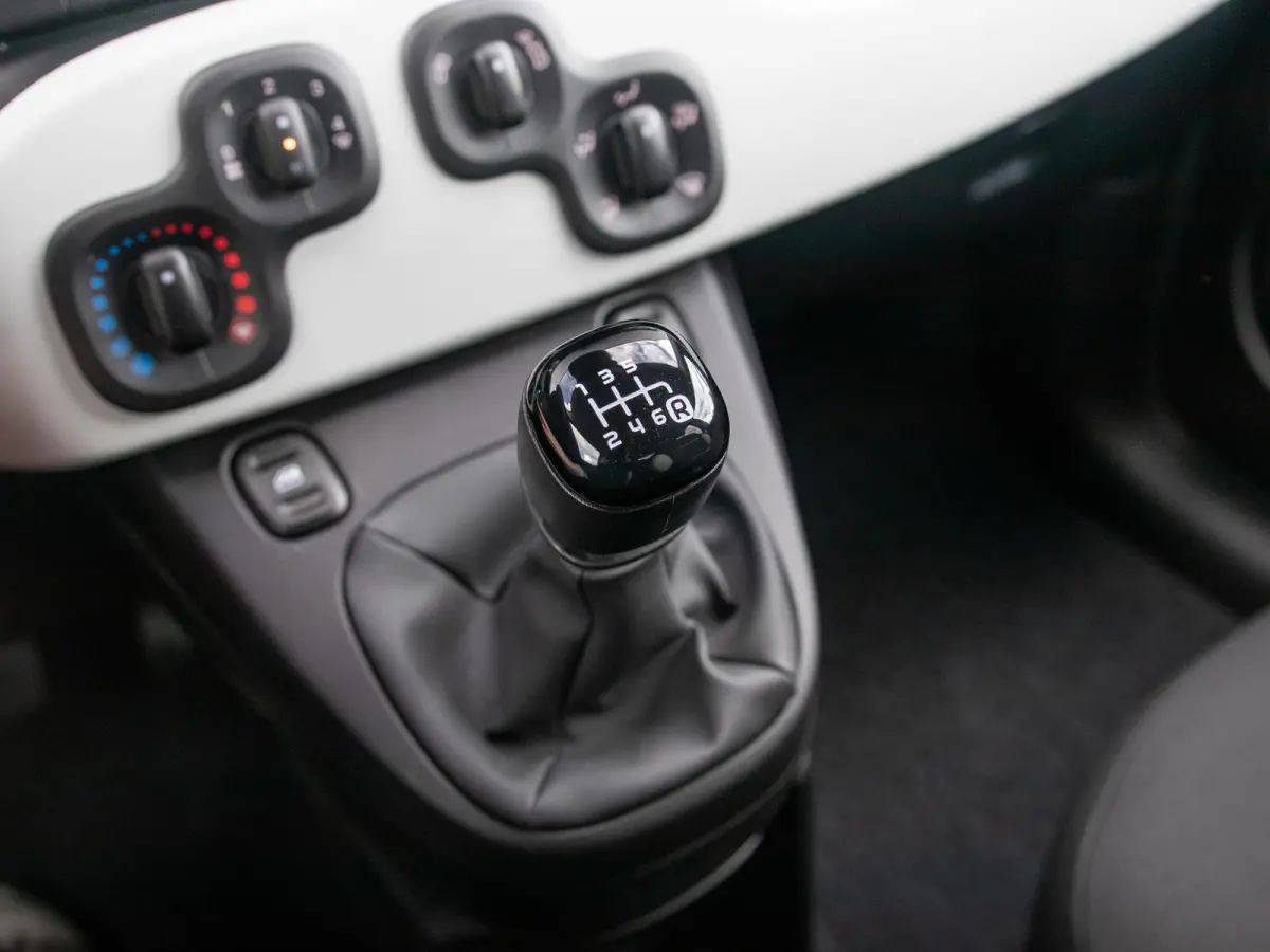Cross | Airco | Cruise | Dakrails | 15" | PDC | Apple Carplay