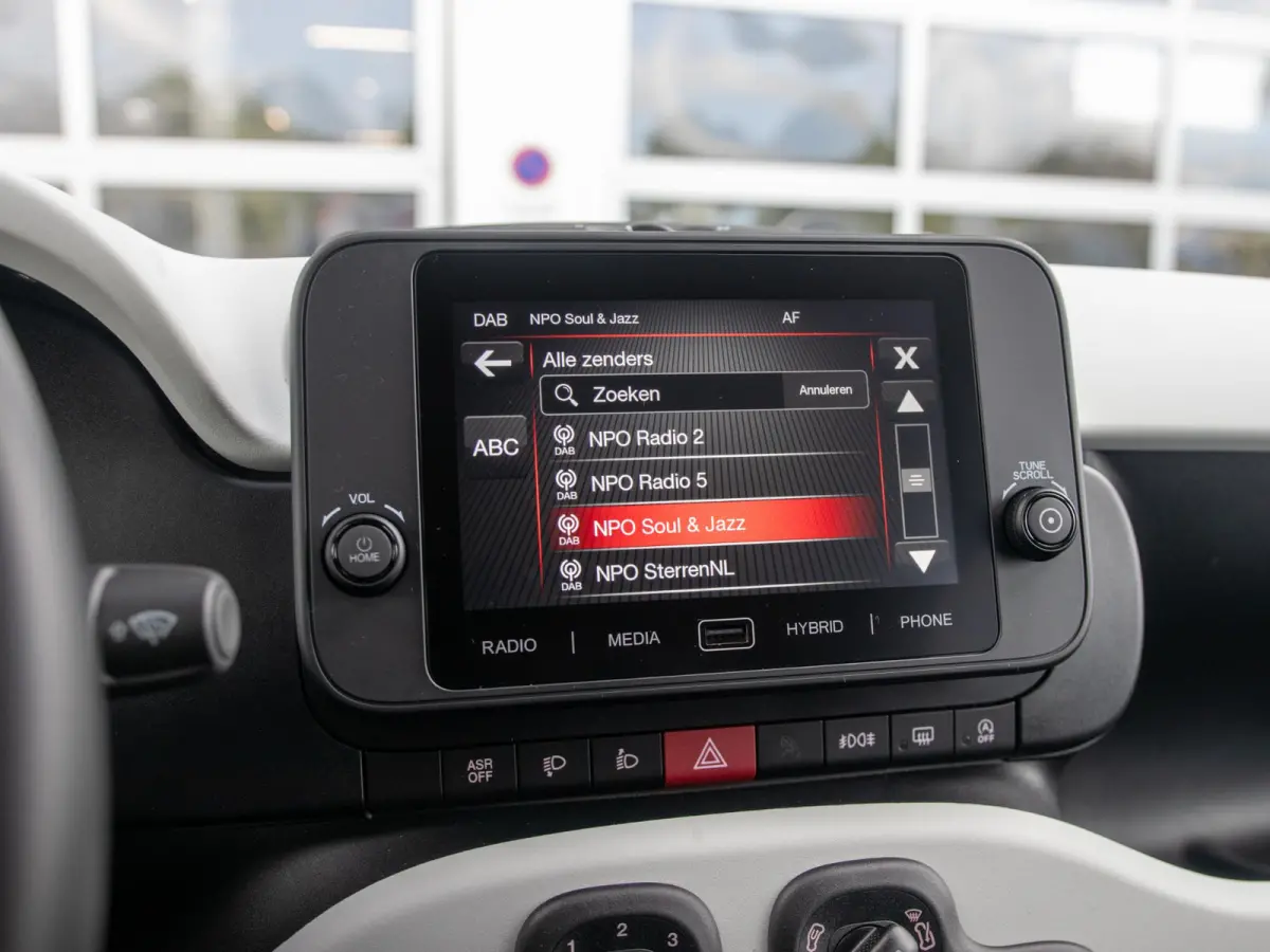 Cross | Airco | Cruise | Dakrails | 15" | PDC | Apple Carplay