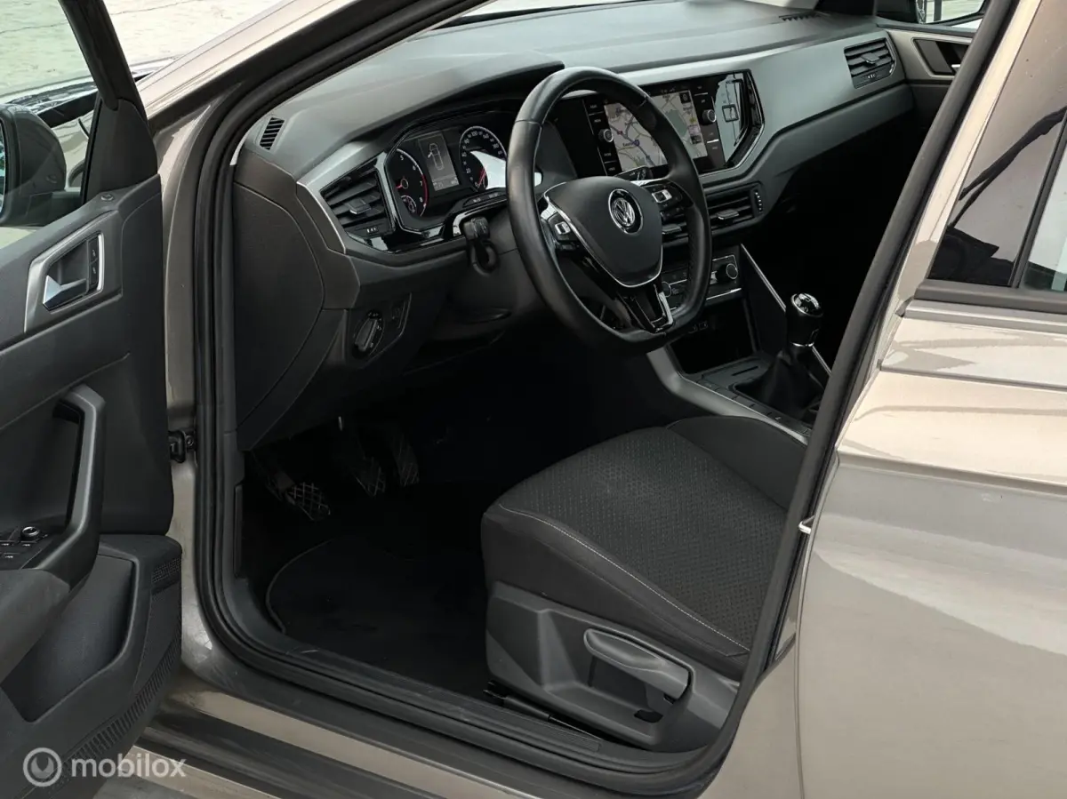 1.0 MPI Comfortline CARPLAY/CLIMA/STL.VRW