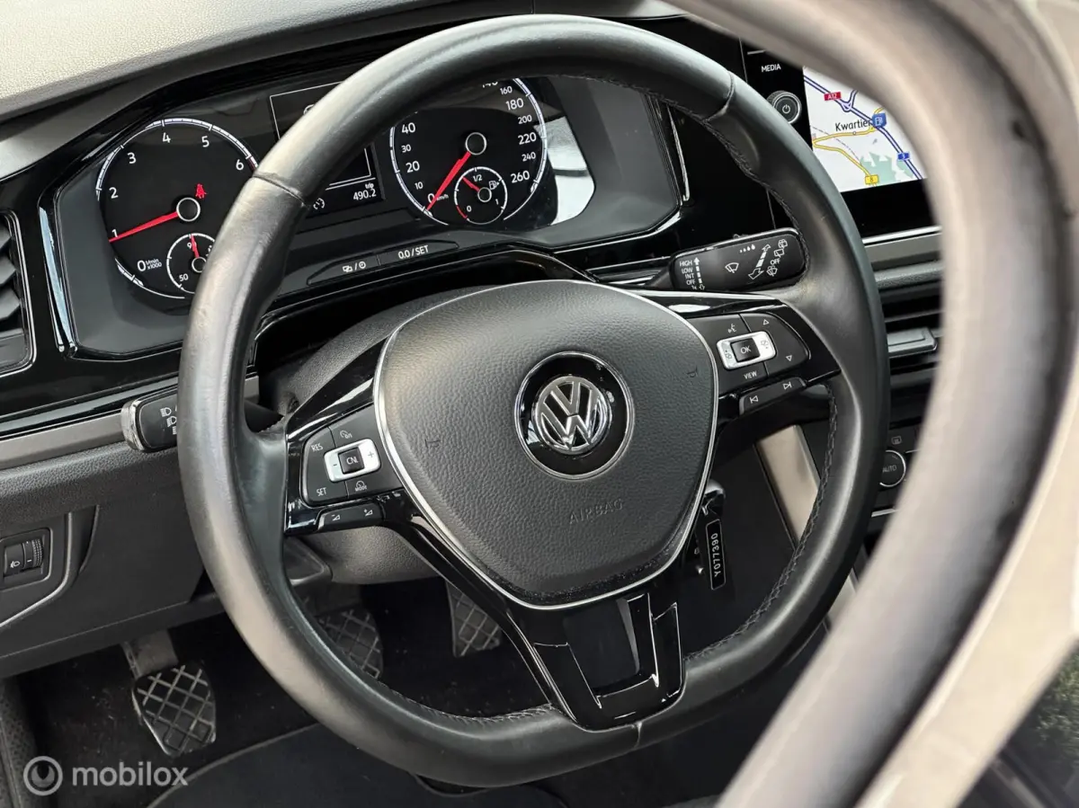 1.0 MPI Comfortline CARPLAY/CLIMA/STL.VRW