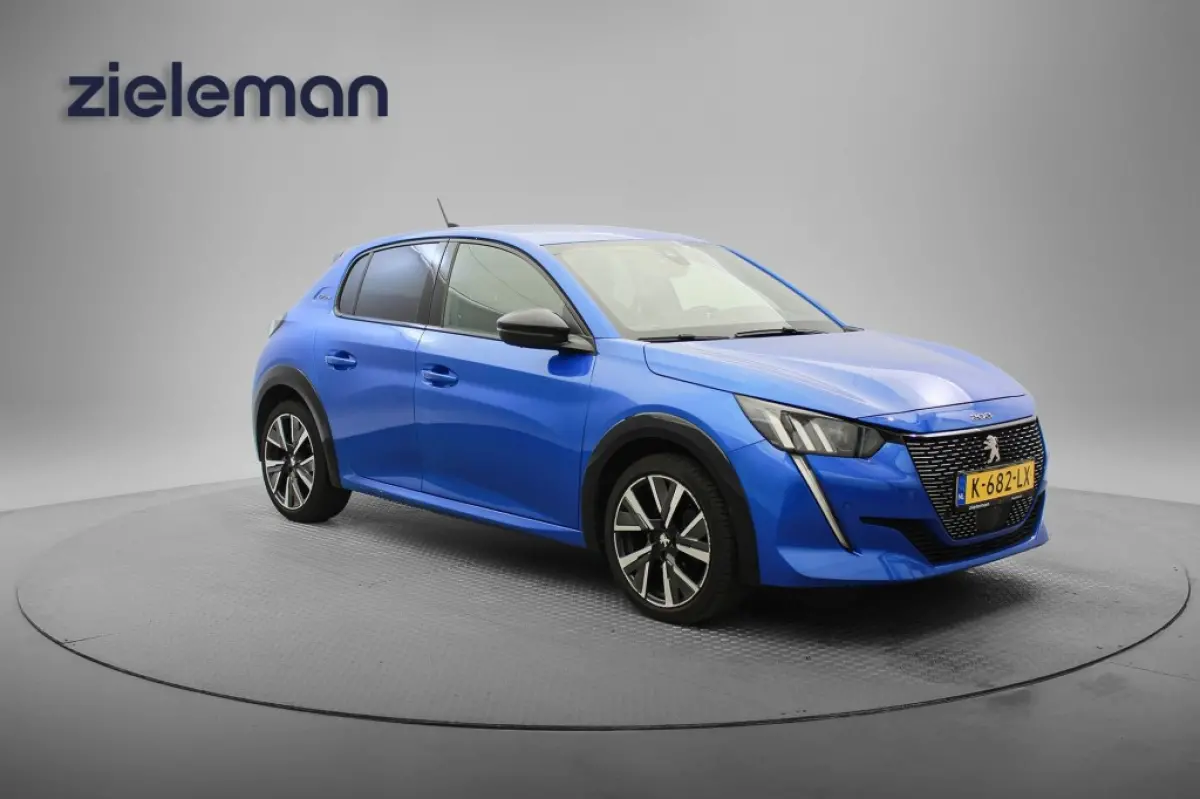 1.2 PureTech GT-Line - Digitaal Cockpit, Carplay, Camera, Half Leer