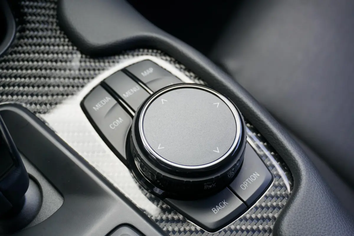 3.0 Legend Premium 340PK + JBL / HEAD-UP