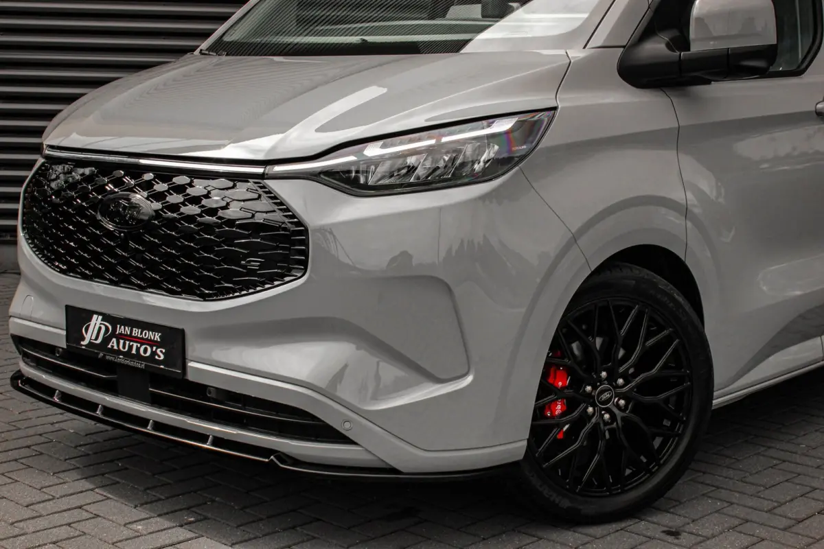 Cust. 340 L2H1 Limited 71kWh 218PK / JB- EDITON / CAMERA / 370KM RANGE / APPLE CARPLAY /DRIVERS- PACK /FULL OPTION