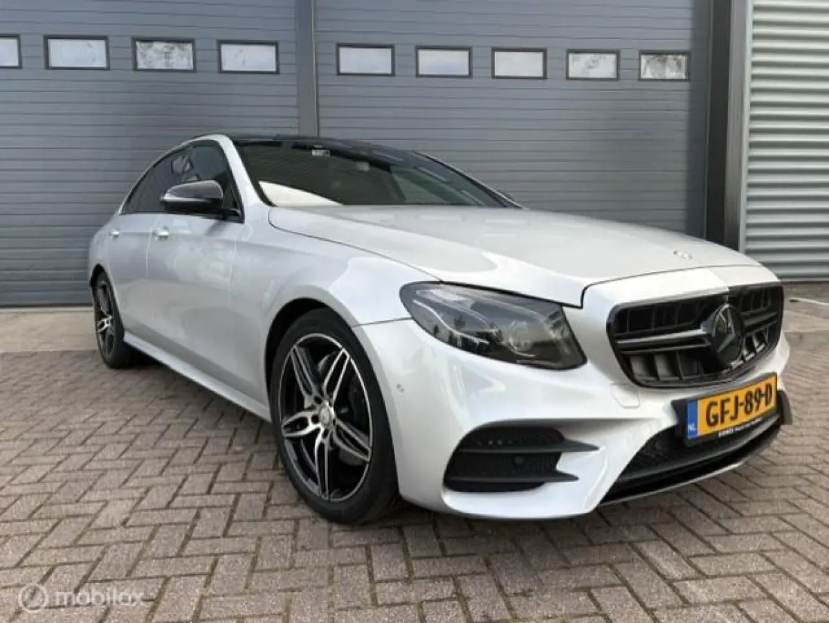 220 d AMG Pano Full option!!