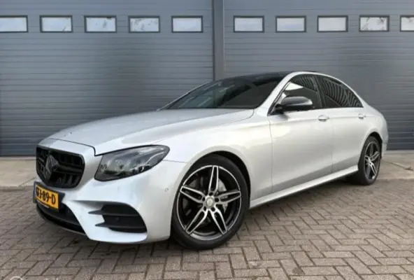 220 d AMG Pano Full option!!