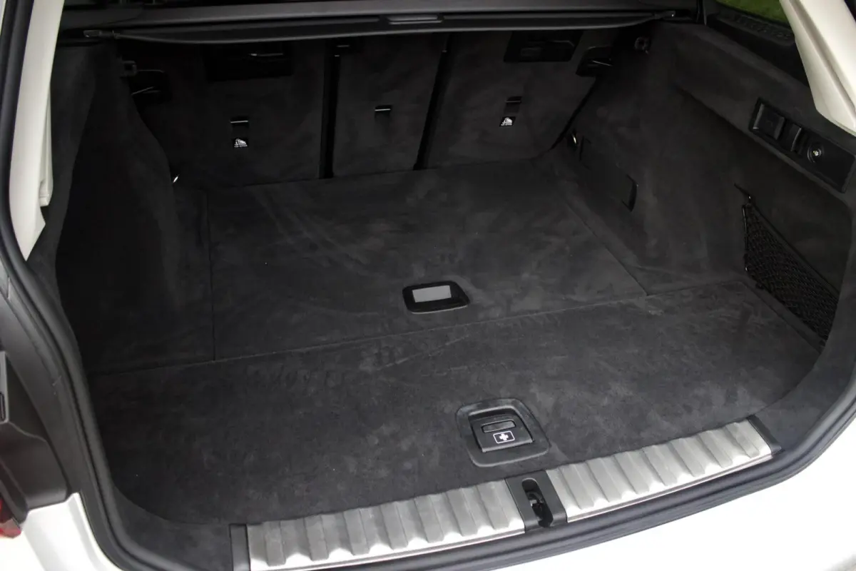 BMW 330i Touring|Pano - Parelmoer Wit - Live Cockpit - 1 Eig