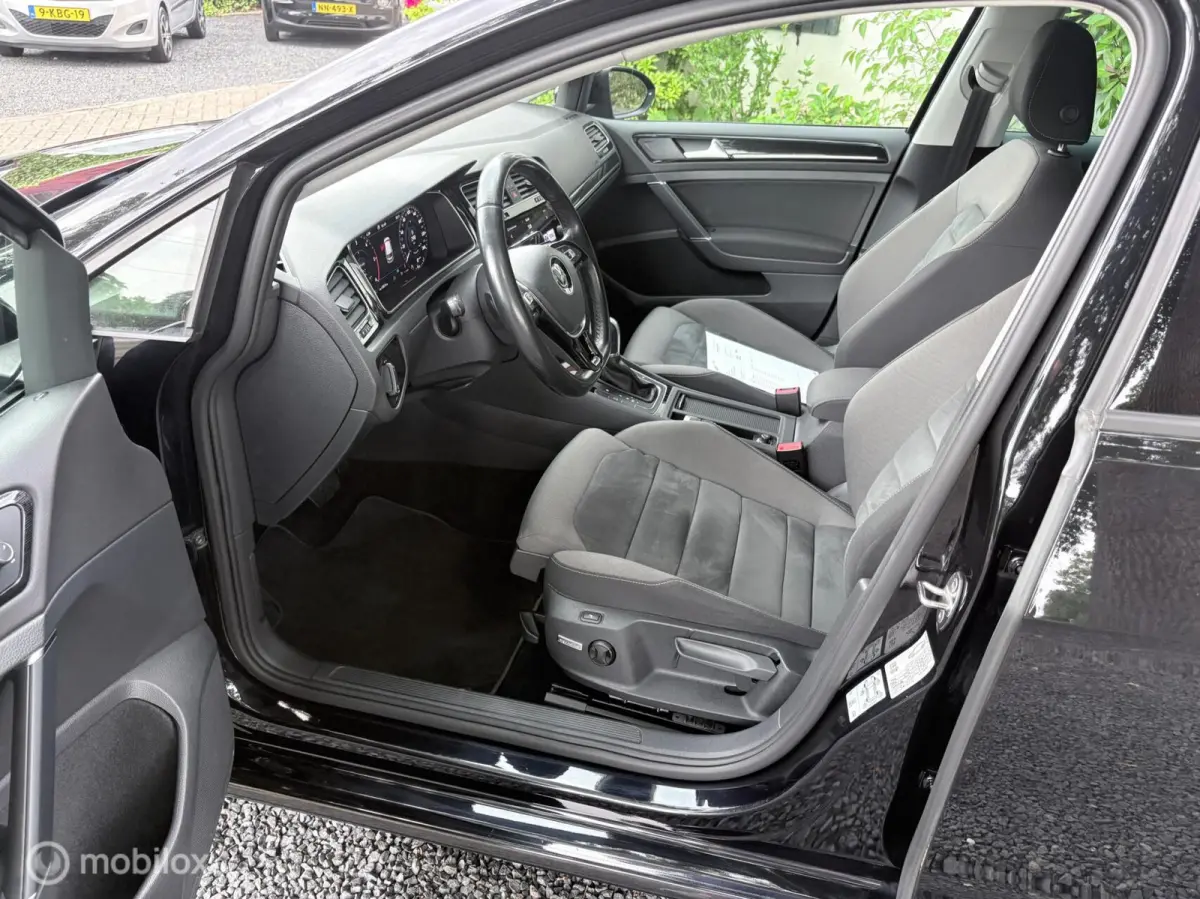 1.6 TDI Highline | NAVI | AUT | 82.000KM |