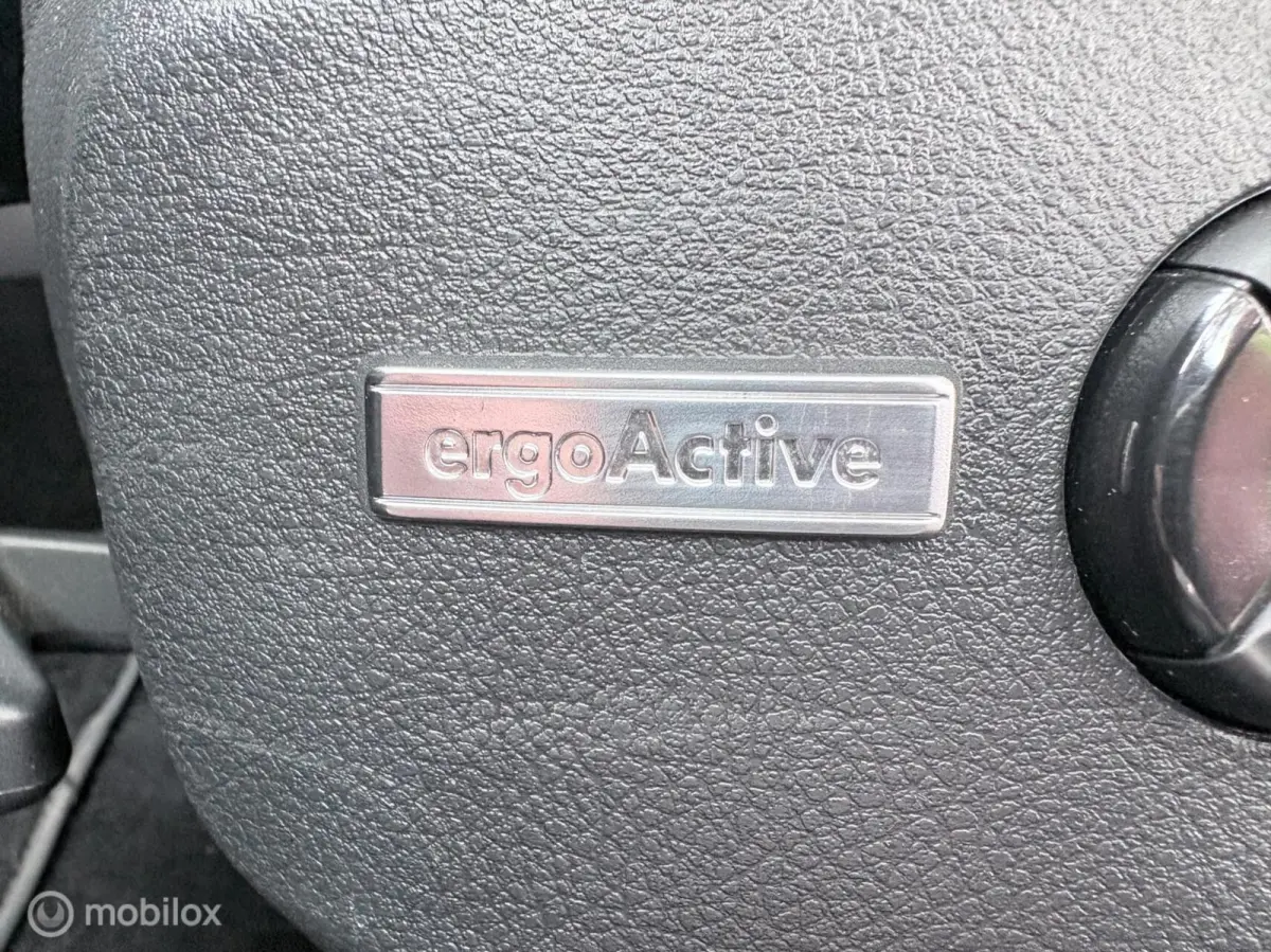 1.6 TDI Highline | NAVI | AUT | 82.000KM |