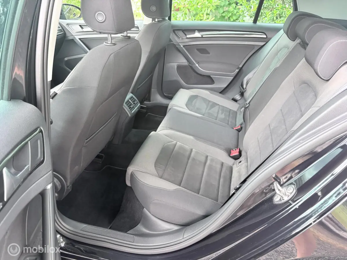 1.6 TDI Highline | NAVI | AUT | 82.000KM |