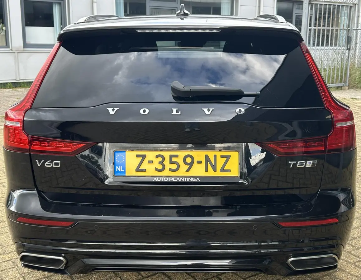 2.0 T8 Twin Engine AWD R-Design 331PK | Achteruitrijcamera | Elektrische Trekhaak | Nieuwe APK | LED | Carplay | Lederen Bekleding | Elektrisch Bestuurdersstoel met Geheugen | Elektrisch Ver