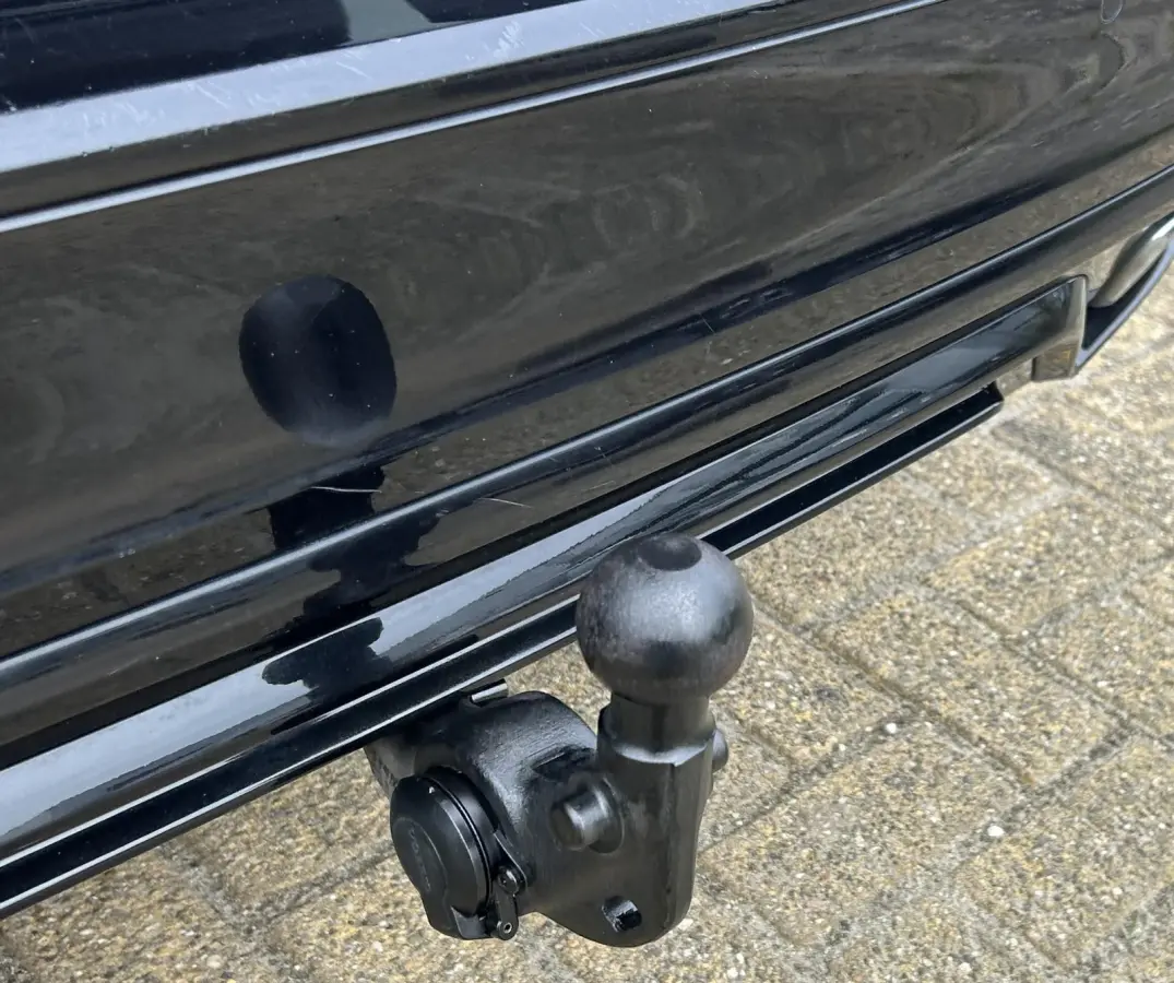 2.0 T8 Twin Engine AWD R-Design 331PK | Achteruitrijcamera | Elektrische Trekhaak | Nieuwe APK | LED | Carplay | Lederen Bekleding | Elektrisch Bestuurdersstoel met Geheugen | Elektrisch Ver