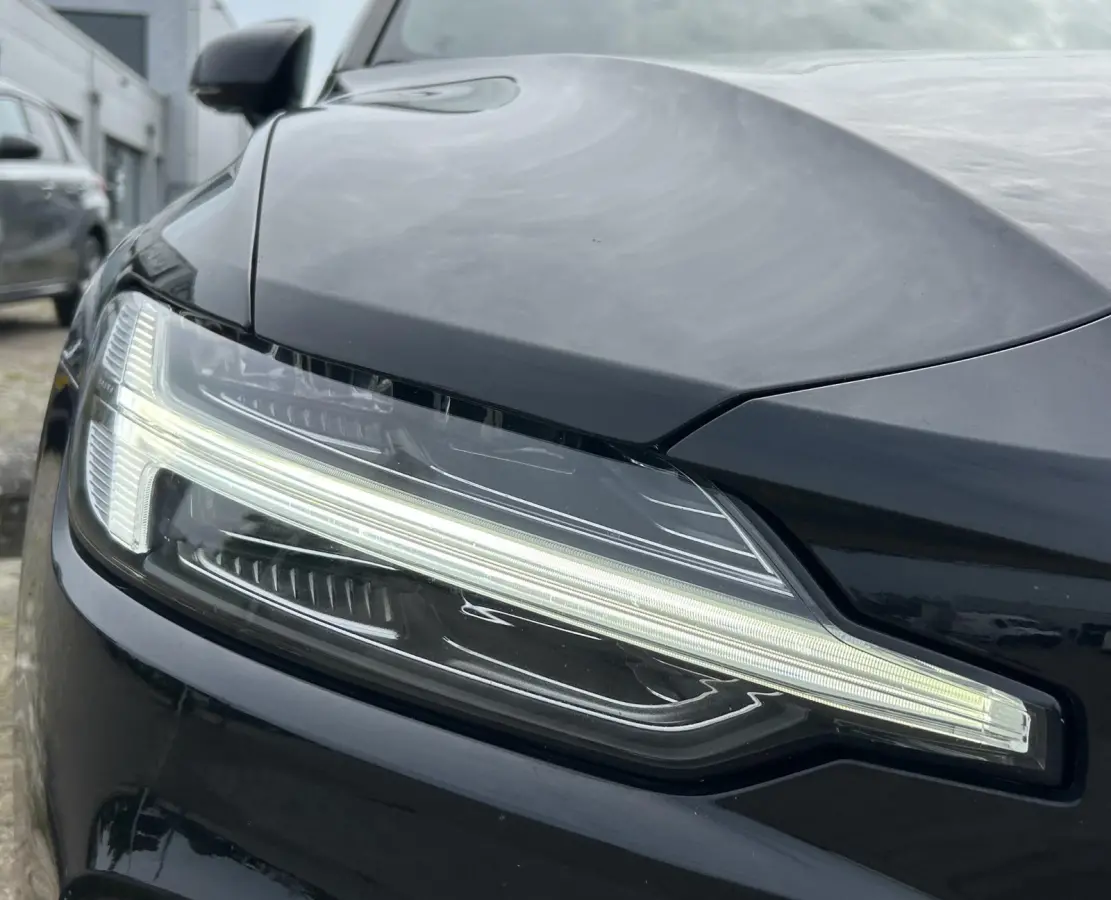 2.0 T8 Twin Engine AWD R-Design 331PK | Achteruitrijcamera | Elektrische Trekhaak | Nieuwe APK | LED | Carplay | Lederen Bekleding | Elektrisch Bestuurdersstoel met Geheugen | Elektrisch Ver
