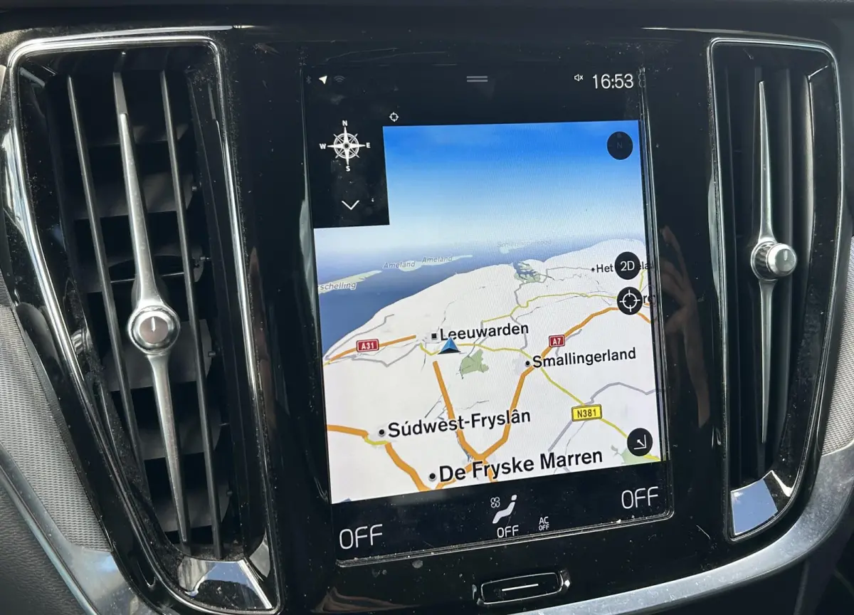 2.0 T8 Twin Engine AWD R-Design 331PK | Achteruitrijcamera | Elektrische Trekhaak | Nieuwe APK | LED | Carplay | Lederen Bekleding | Elektrisch Bestuurdersstoel met Geheugen | Elektrisch Ver