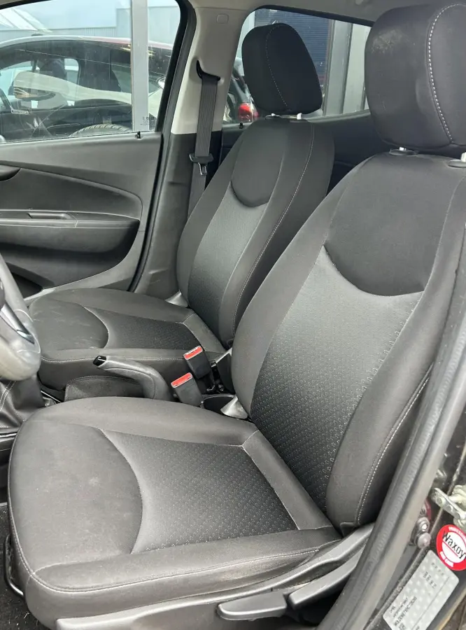 1.0 ecoFLEX Edition 75PK | 1e Eigenaar | NL AUTO | Airco | Parkeersensoren | Cruise Control | 2 Sleutels |
