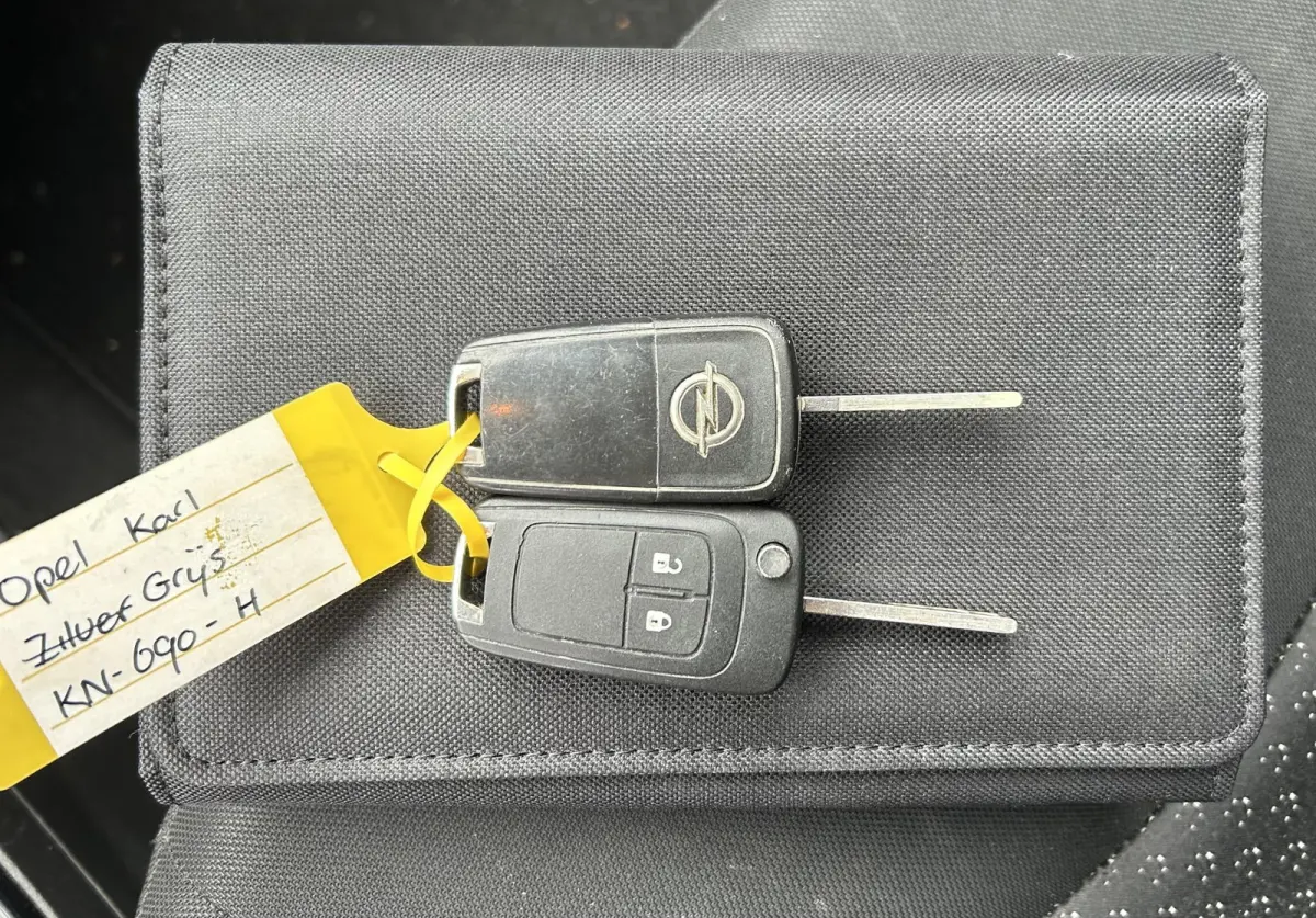 1.0 ecoFLEX Edition 75PK | 1e Eigenaar | NL AUTO | Airco | Parkeersensoren | Cruise Control | 2 Sleutels |