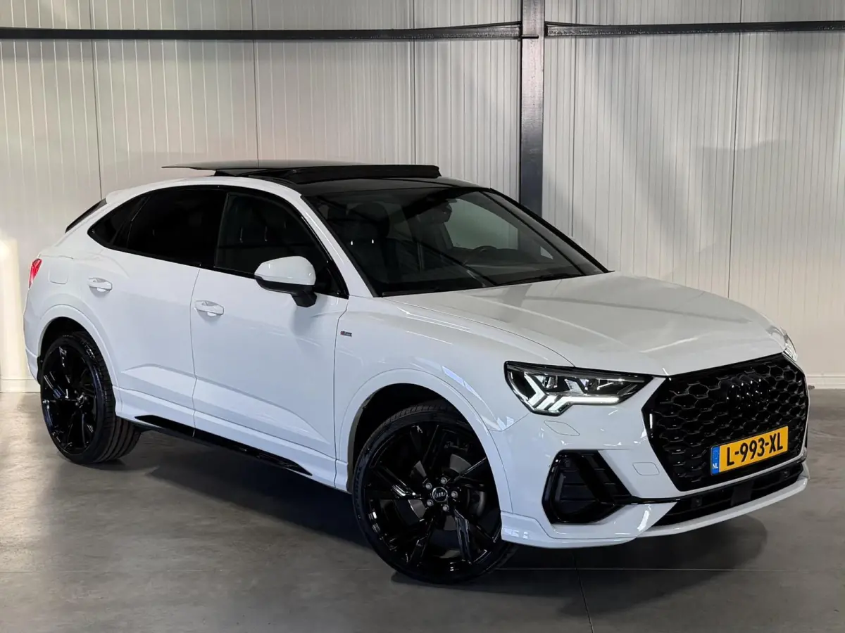 35 TFSI S-line Pano Virtual Black Optic