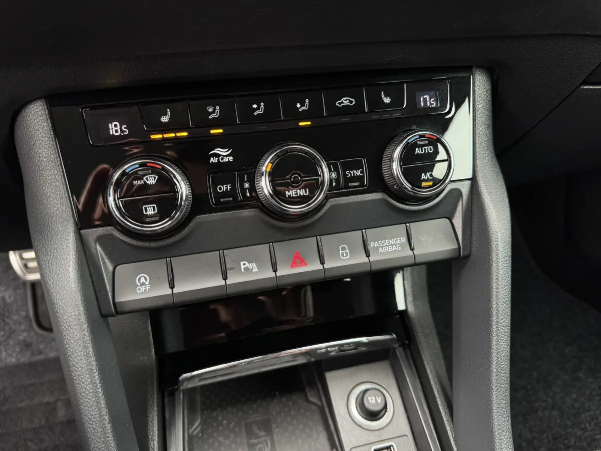 1.5 TSI ACT Style Business | Trekhaak wegkl. | Camera | Canton | Groot Navi | Prijs Rijklaar!!