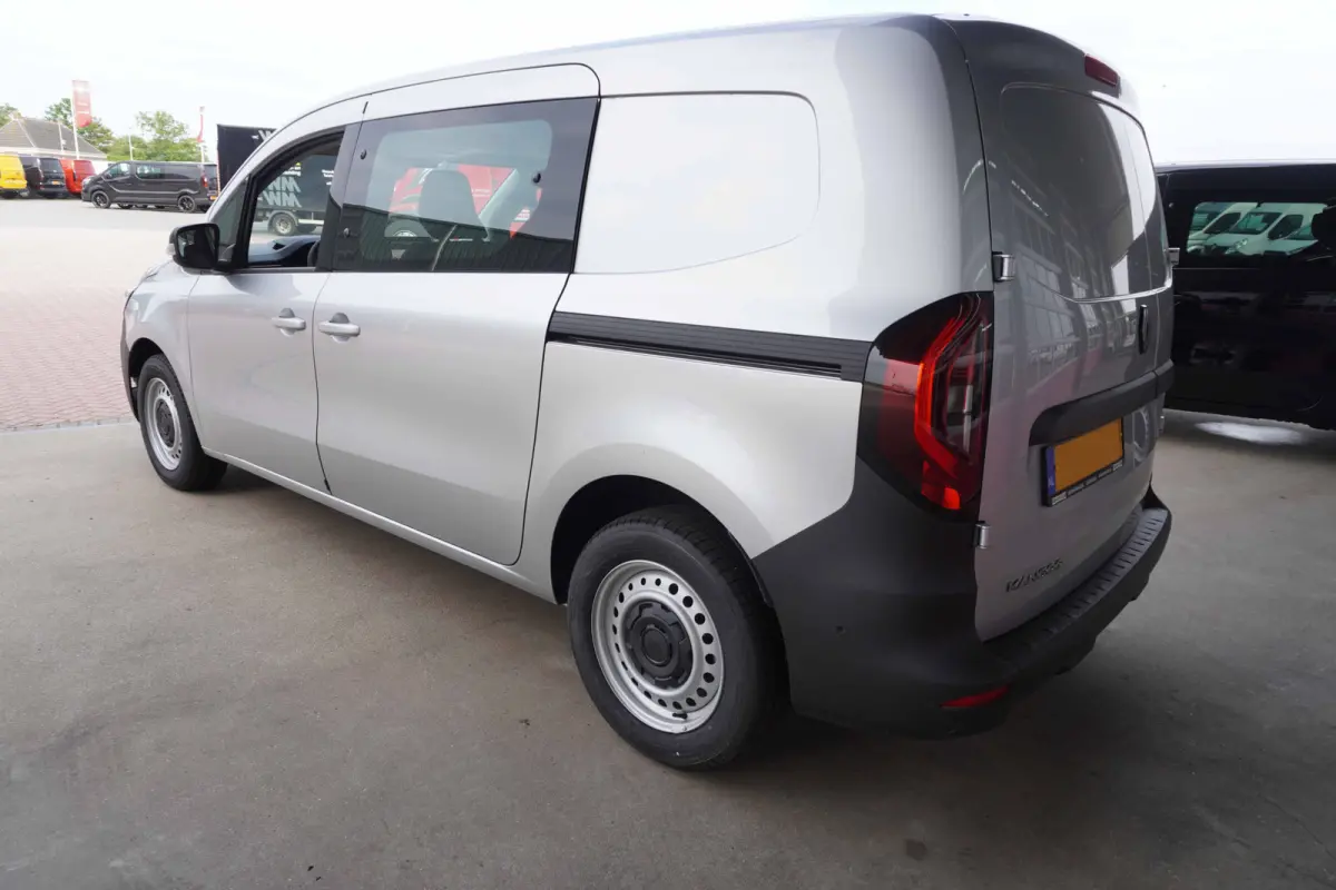 Advance L2 44 kWh Automaat Opklapbare Dubbelcabine nr.V095 | 120PK | Climate | Navi | Cruise | Schuifdeur L + R