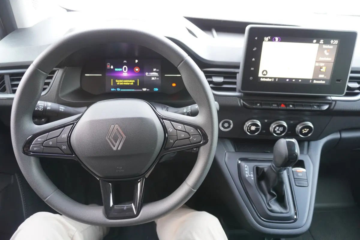 Advance L2 44 kWh Automaat Opklapbare Dubbelcabine nr.V095 | 120PK | Climate | Navi | Cruise | Schuifdeur L + R