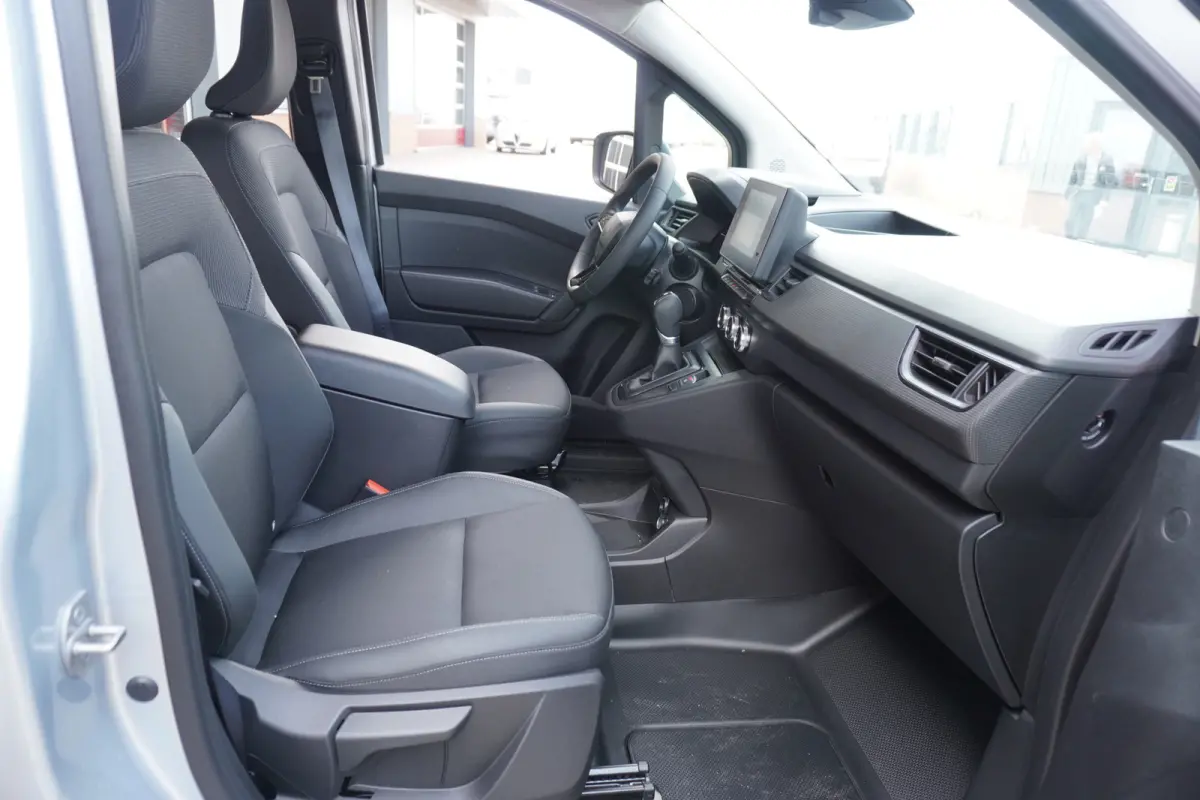 Advance L2 44 kWh Automaat Opklapbare Dubbelcabine nr.V095 | 120PK | Climate | Navi | Cruise | Schuifdeur L + R