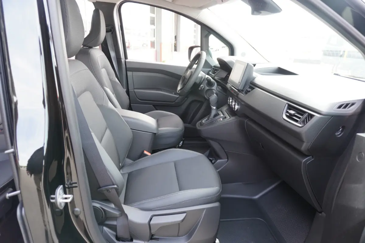 Advance L2 44 kWh Automaat Opklapbare Dubbelcabine nr.V091 | 120PK | Climate | Cruise | Apple CP-Android | Schuifdeur L+R